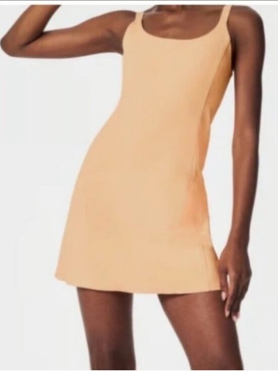 SPANX Dresses & Skirts - Spanx Straight Fit Melon Rib Dress. Size small NWT